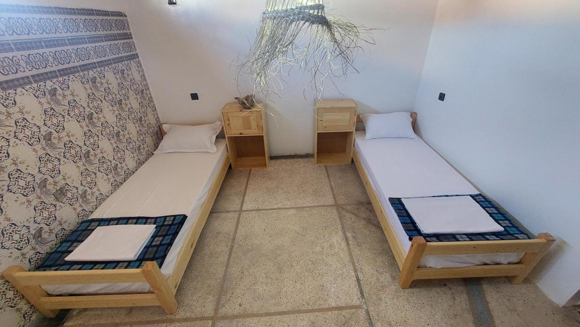 Habibi Hostel Taghazout Exteriör bild